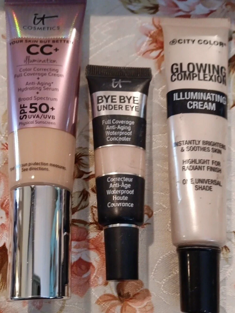 it cosmetics Bye Bye Under Eye Concealer - Light Beige